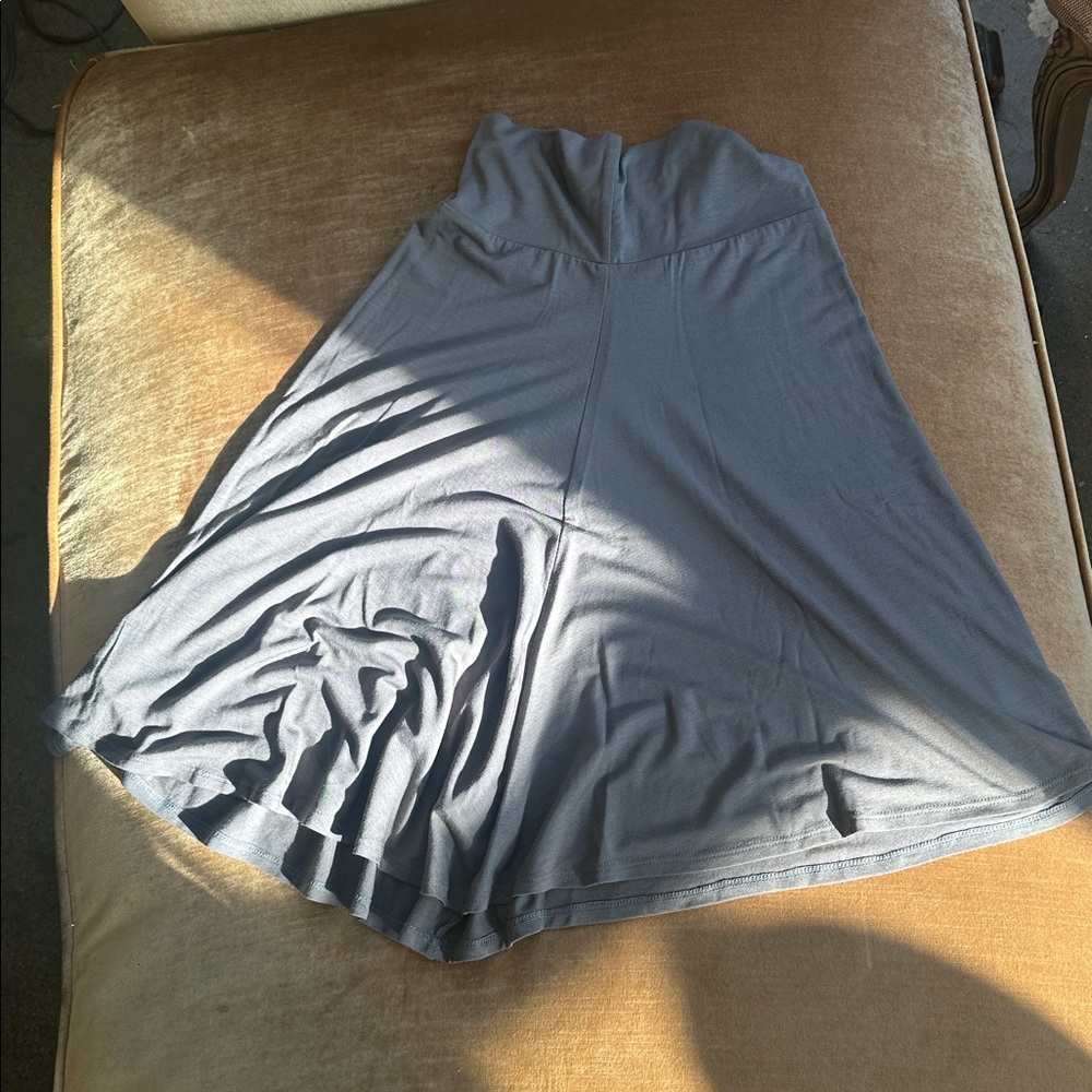 Moss Gray Half Circle Asymmetric skirt Pull up and go Modal Lycra Show sample